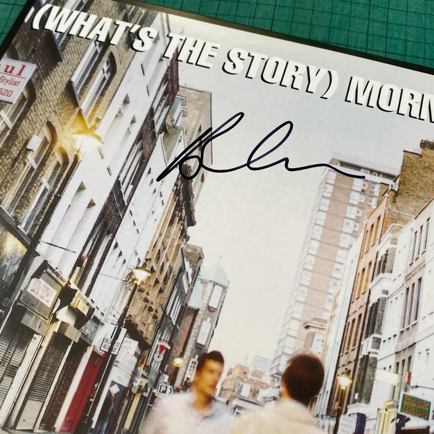 Oasis - Morning Glory - Unplayed Vinyl - Signed - New Item - Image 4